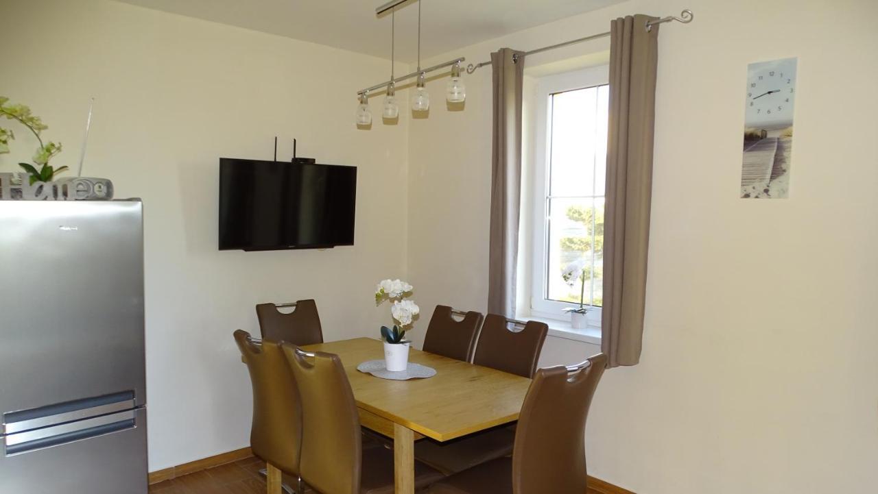 Kimy Home Mojmírovce Buitenkant foto