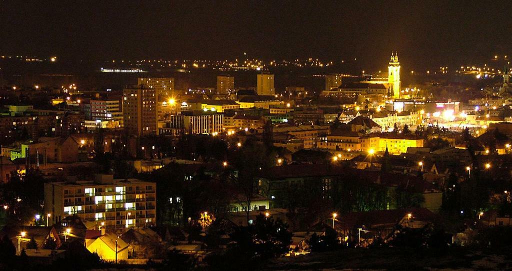 Kimy Home Mojmírovce Buitenkant foto